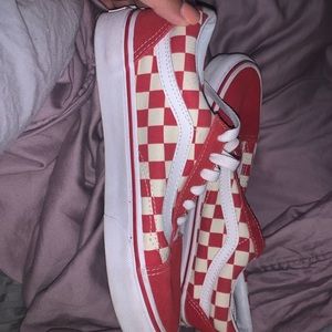 Vans red checkered old skool